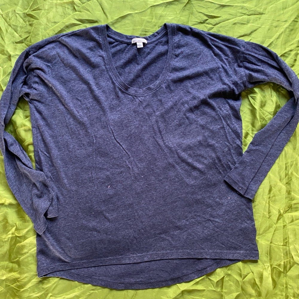 GAP Charcoal Heather Long Sleeve Tee